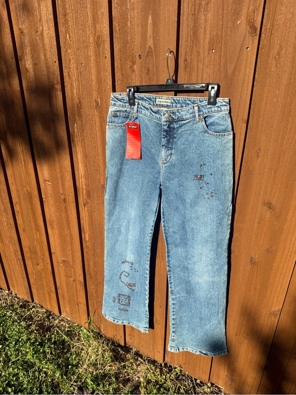 Women’s Light Blue Embellished Straight-Leg Jeans